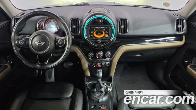 Mini Countryman 2017 — photo 7