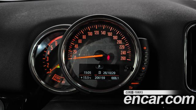 Mini Countryman 2017 — photo 8