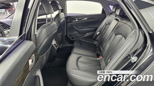 Hyundai Sonata 2015 — photo 18