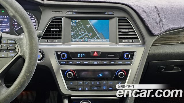 Hyundai Sonata 2015 — photo 20