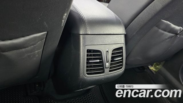 Hyundai Sonata 2015 — photo 24