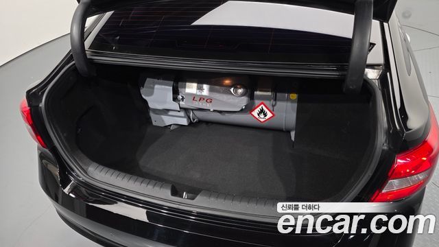 Hyundai Sonata 2015 — photo 26