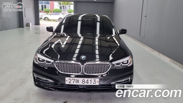 BMW 5-Series 2019 — photo 3