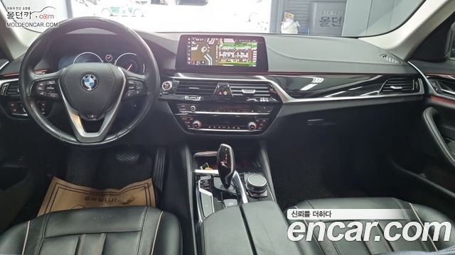 BMW 5-Series 2019 — photo 5