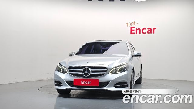 Mercedes-Benz E-Class 2014 — photo 3
