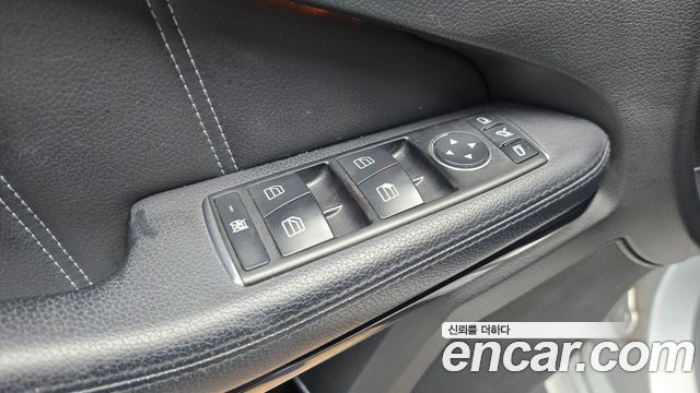 Mercedes-Benz E-Class 2014 — photo 20
