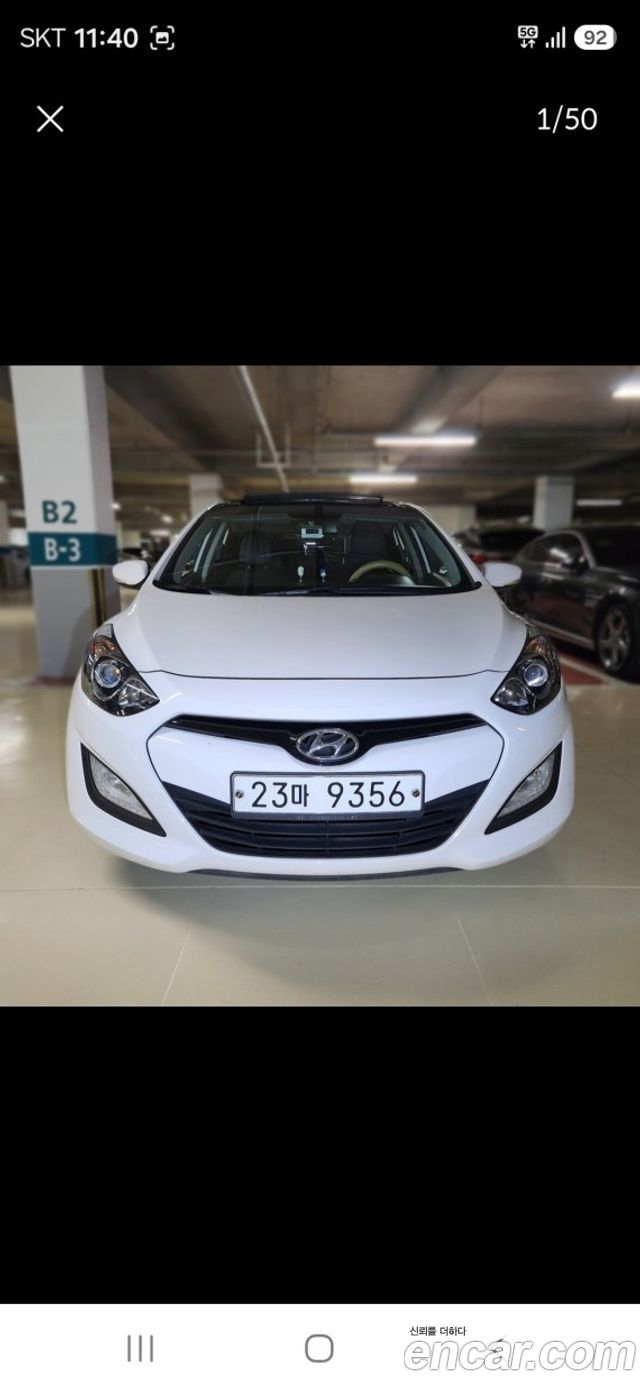 Hyundai i30 2012 — photo 1