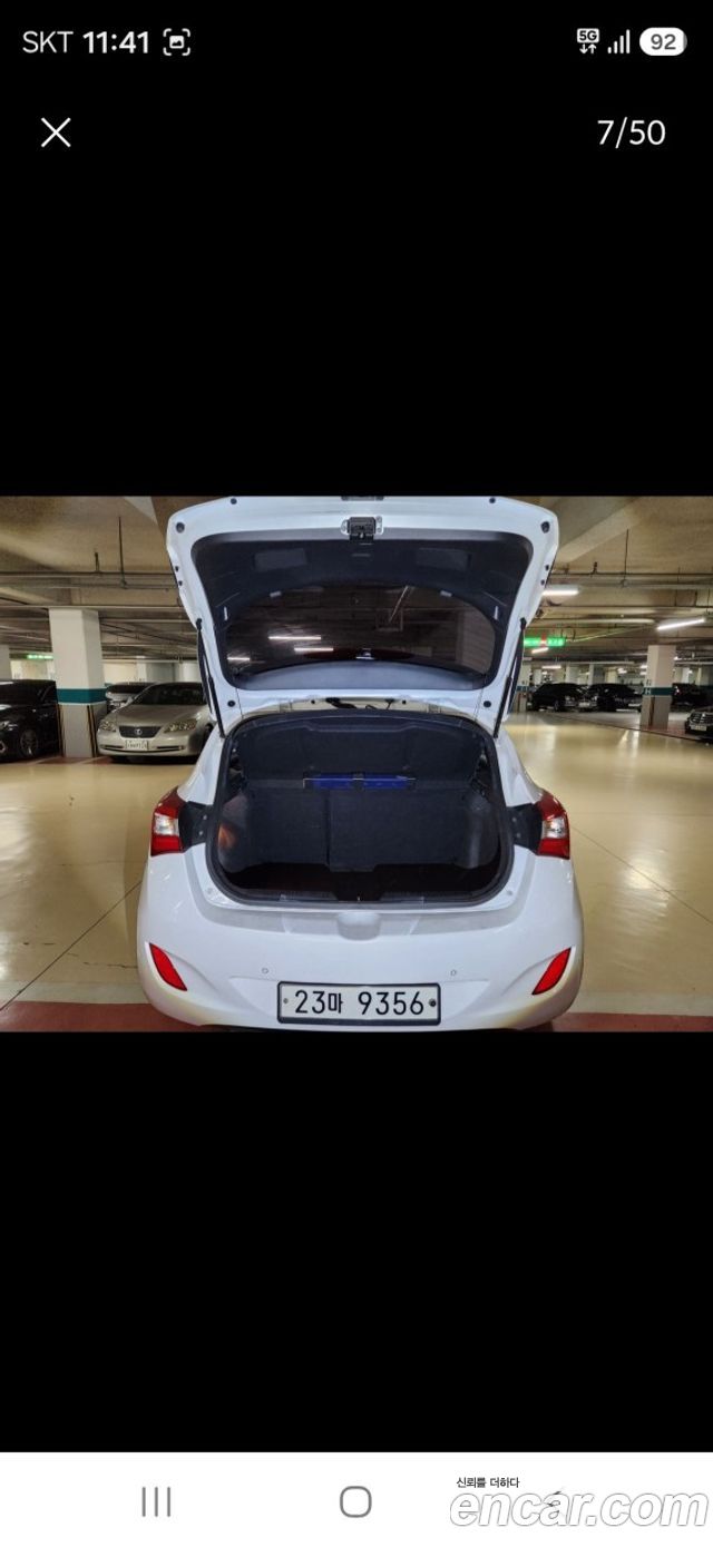 Hyundai i30 2012 — photo 7