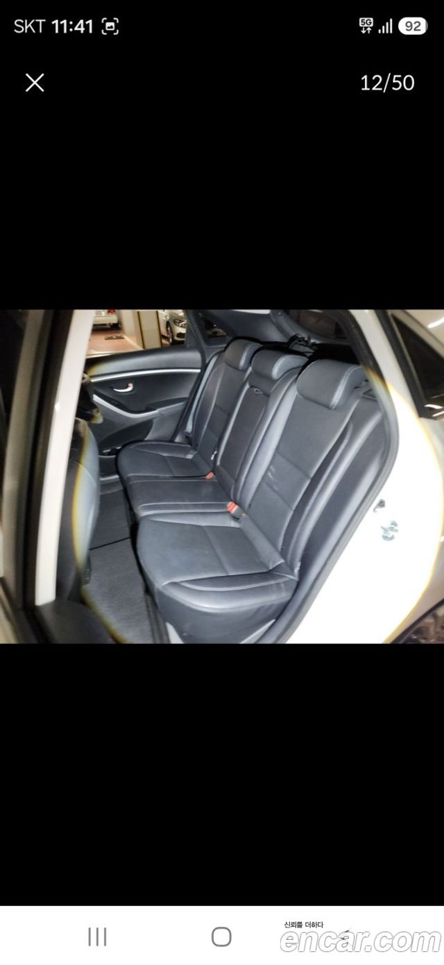 Hyundai i30 2012 — photo 12