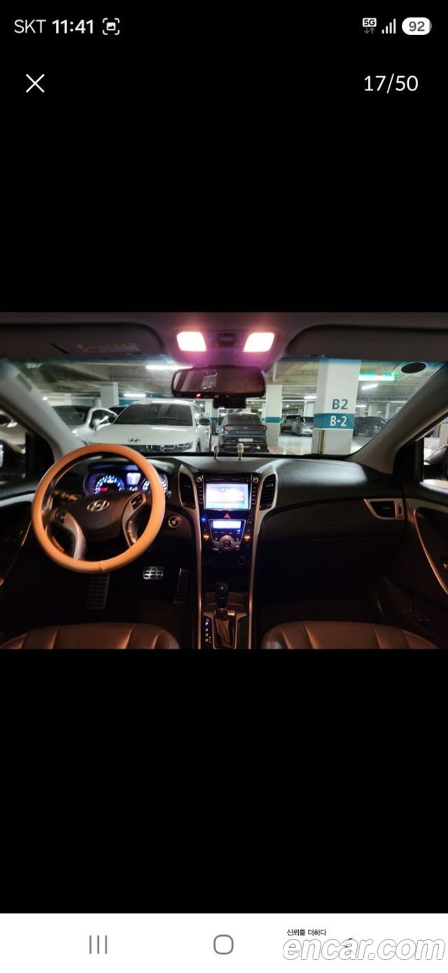 Hyundai i30 2012 — photo 13
