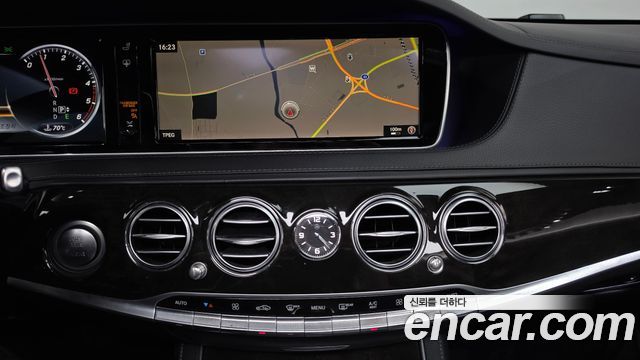 Mercedes-Benz S-Class 2015 — photo 14