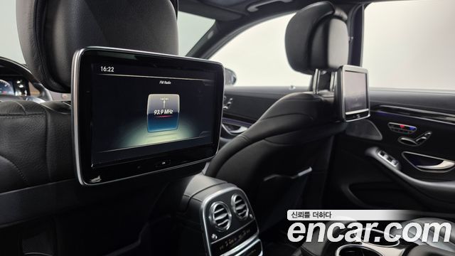Mercedes-Benz S-Class 2015 — photo 19