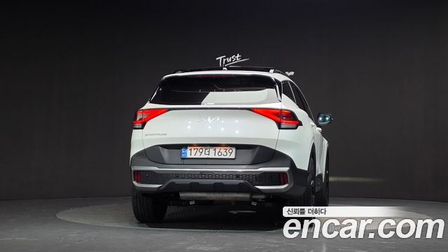 Kia Sportage 2023 — photo 4