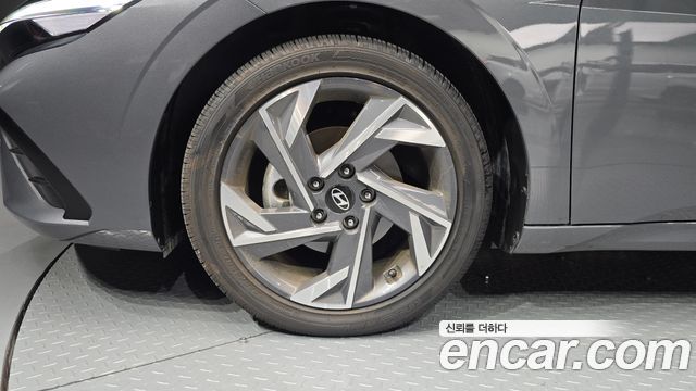 Hyundai AVANTE 2026 — photo 5