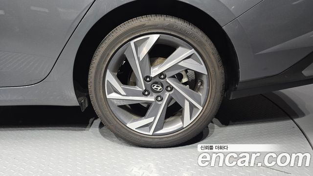 Hyundai AVANTE 2026 — photo 7