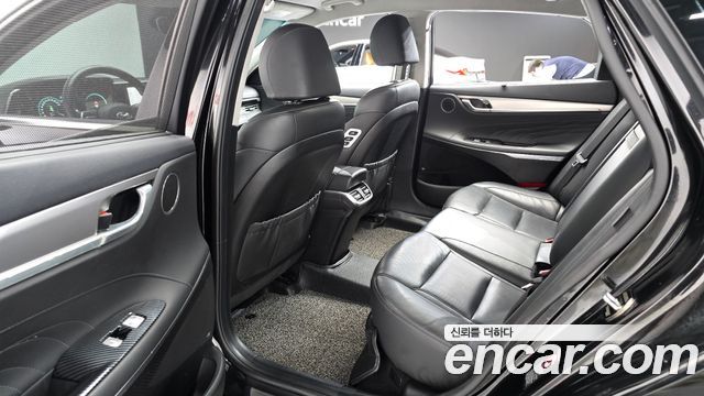 Hyundai Grandeur 2022 — photo 11