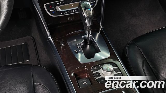 Renault Korea SM5  2011 — photo 12