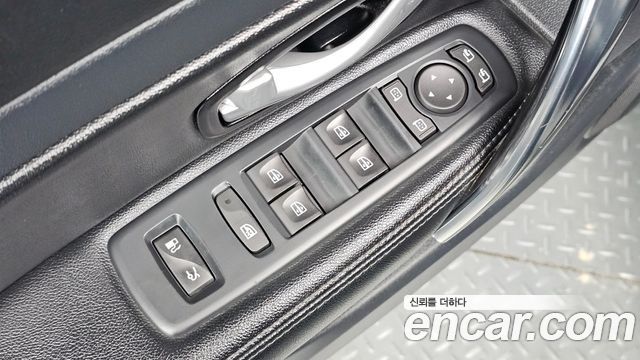 Renault Korea SM5  2011 — photo 24