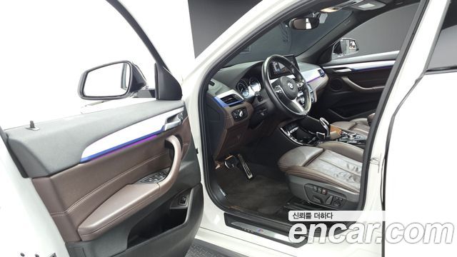 BMW X2 (F39) 2023 — photo 10