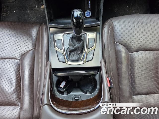 Hyundai Grandeur 2014 — photo 9
