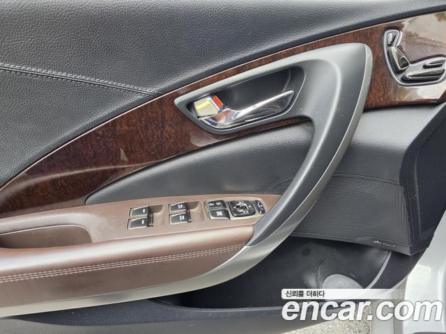 Hyundai Grandeur 2014 — photo 16