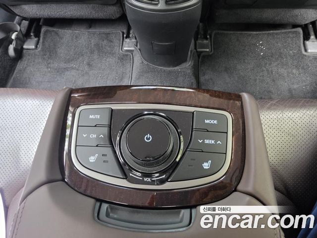 Hyundai Grandeur 2014 — photo 17