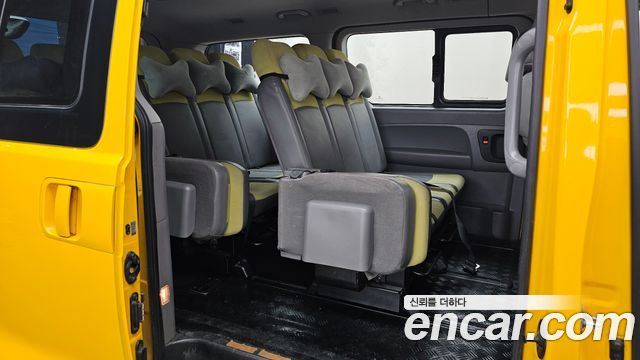 Hyundai Starex 2015 — photo 17