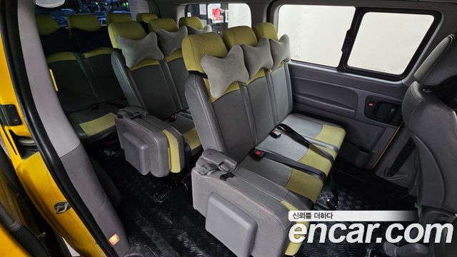 Hyundai Starex 2015 — photo 24