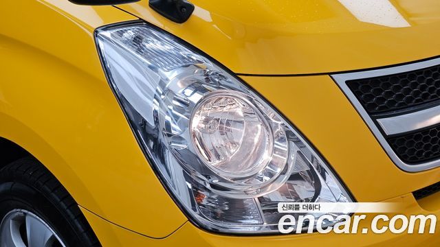 Hyundai Starex 2015 — photo 8