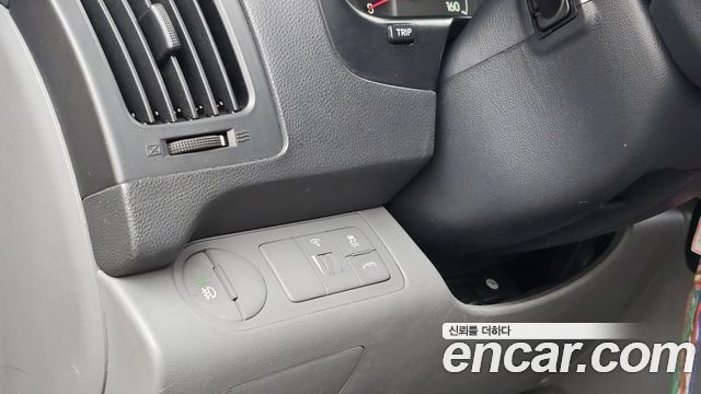 Hyundai Starex 2015 — photo 28