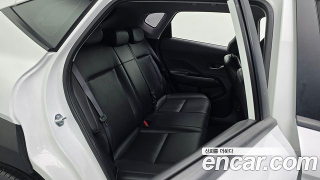Hyundai Kona 2023 — photo 16