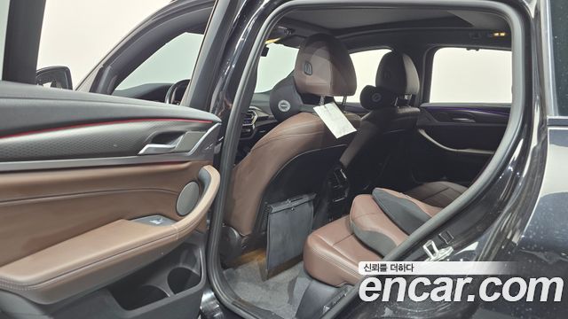BMW X4 2023 — photo 30