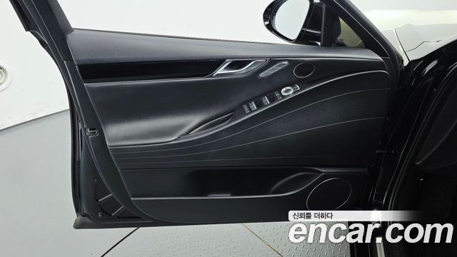 Genesis G80 2021 — photo 14