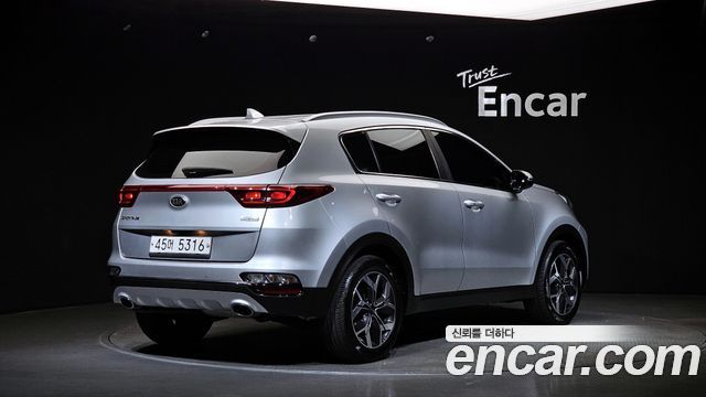 Kia Sportage 2019 — photo 2