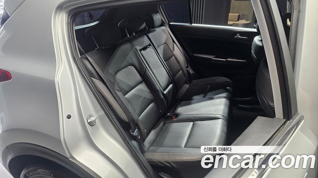 Kia Sportage 2019 — photo 17