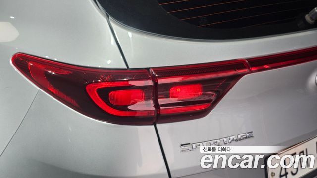 Kia Sportage 2019 — photo 9