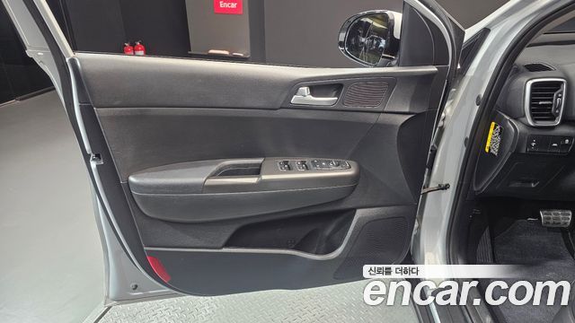 Kia Sportage 2019 — photo 14