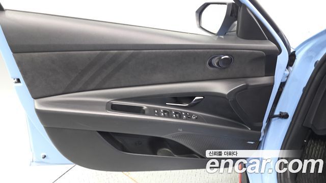 Hyundai AVANTE 2022 — photo 14