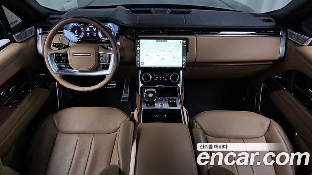 Land Rover Range Rover 2023 — photo 10