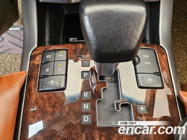 Kia Mohave 2018 — photo 9