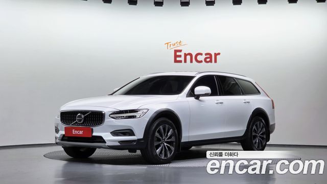 Volvo V90 2024 — photo 1
