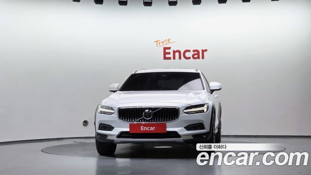Volvo V90 2024 — photo 3