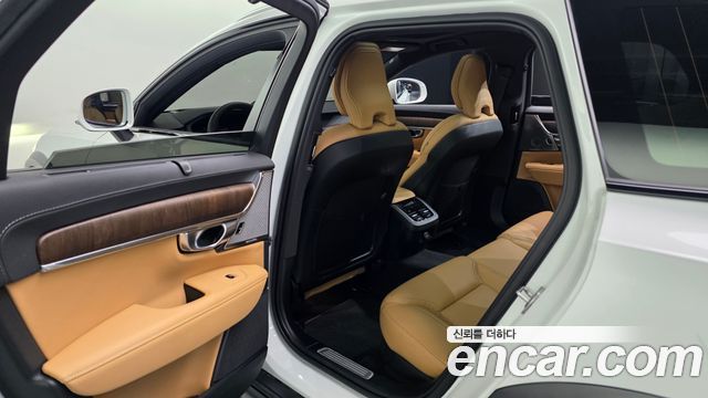 Volvo V90 2024 — photo 16