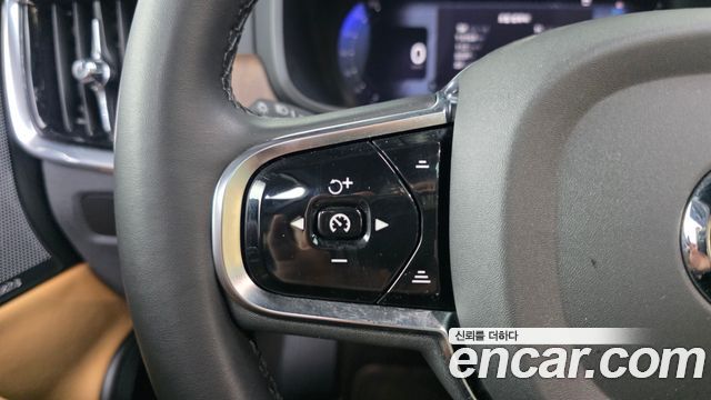 Volvo V90 2024 — photo 37