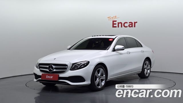 Mercedes-Benz E-Class 2018 — photo 1