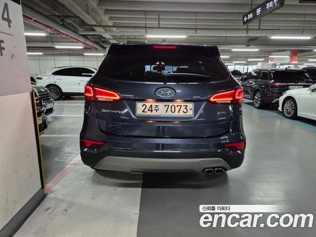 Hyundai Santafe 2018 — photo 4