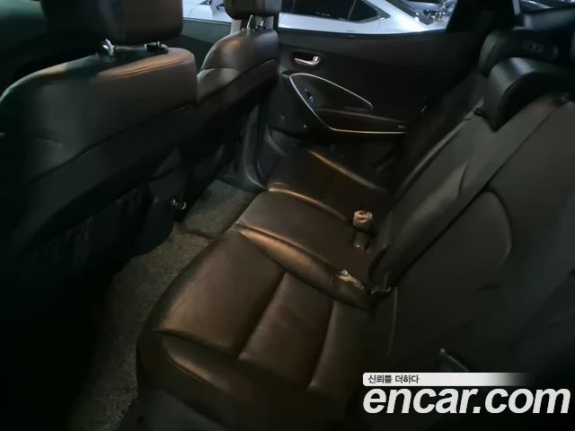 Hyundai Santafe 2018 — photo 9