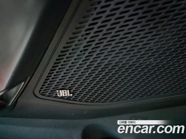 Hyundai Santafe 2018 — photo 14
