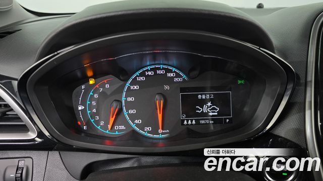 Chevrolet Korea Spark 2022 — photo 11