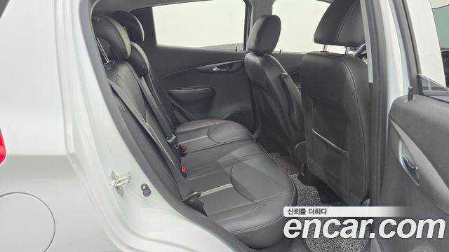Chevrolet Korea Spark 2022 — photo 24